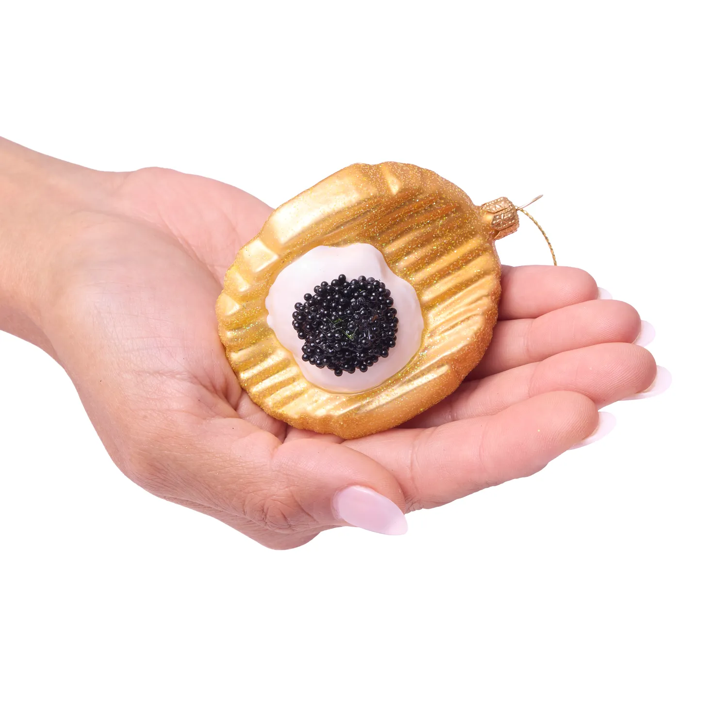 Sur la table Caviar Chip Ornament