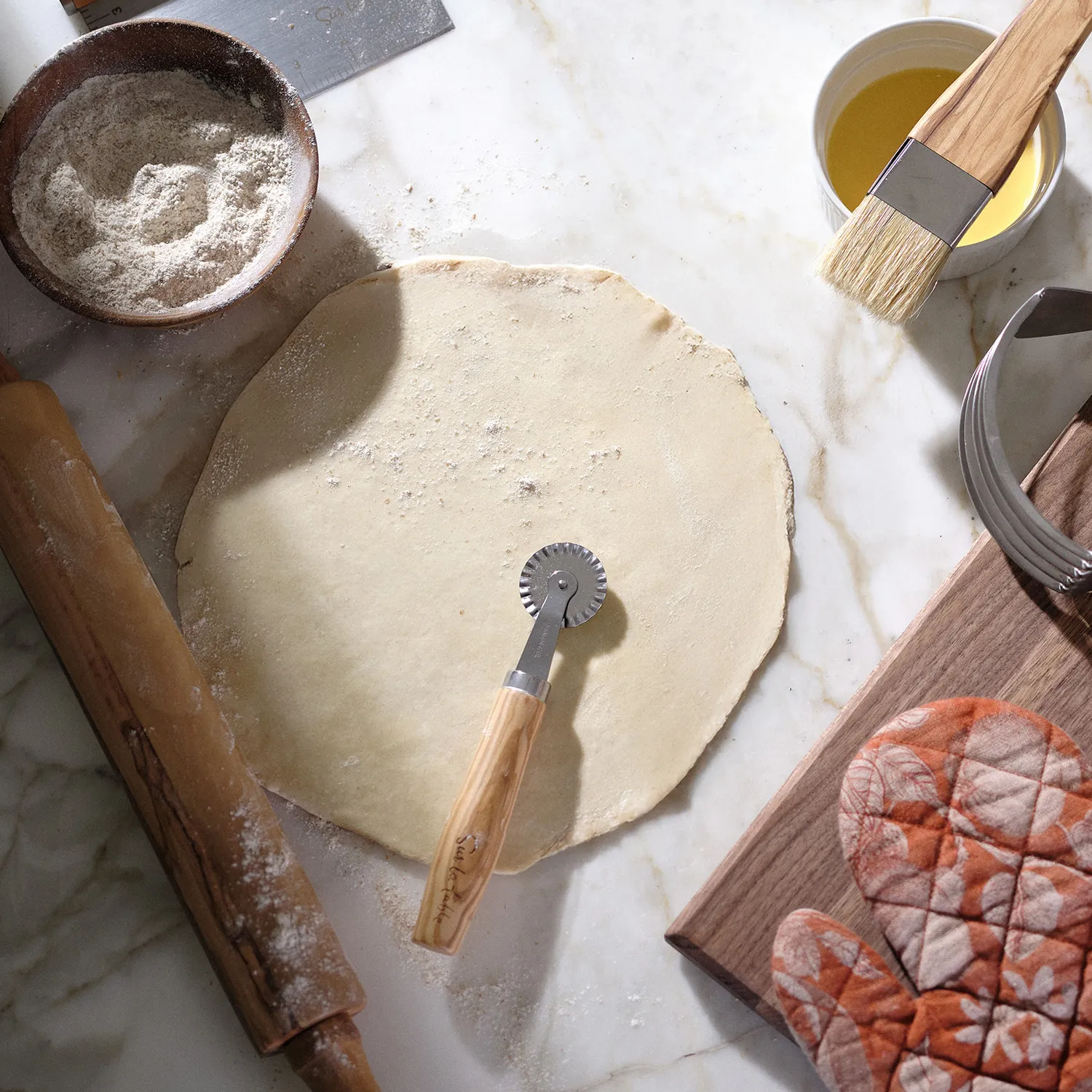Take & Bake: Salted Caramel Lattice-Top Apple Pie + Pie Dish - image 5