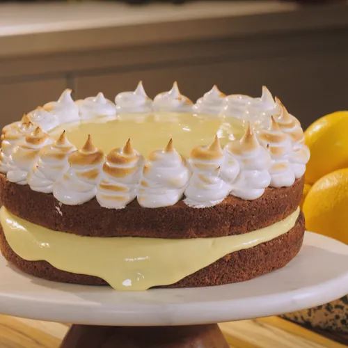 Lemon Meringue Cake