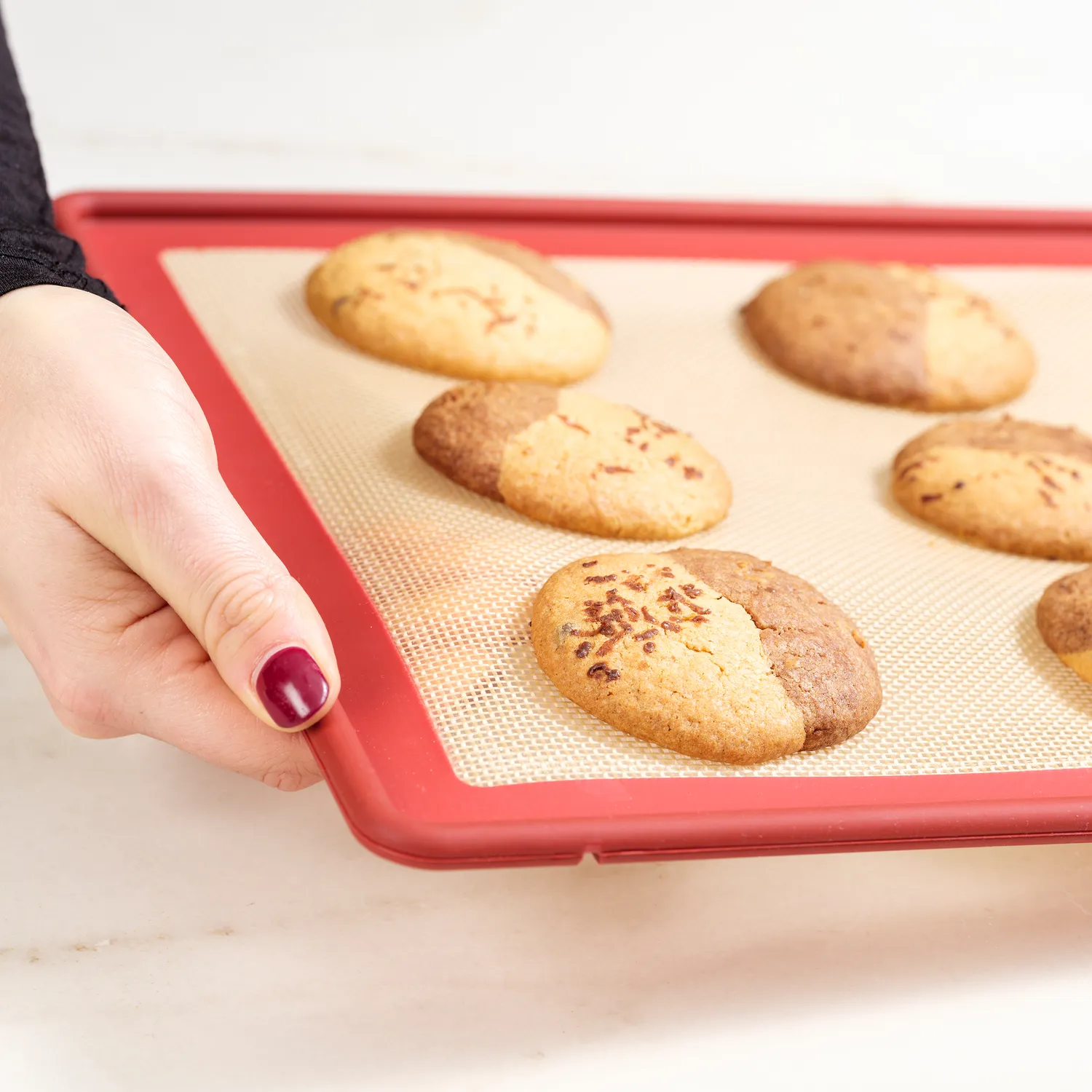 NoStik Edged Reinforced Silicone Full-Size Baking Mat