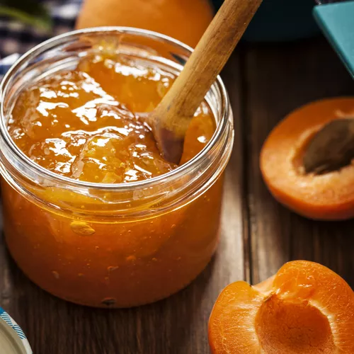 Apricot Vanilla Bean Preserves with Rosé