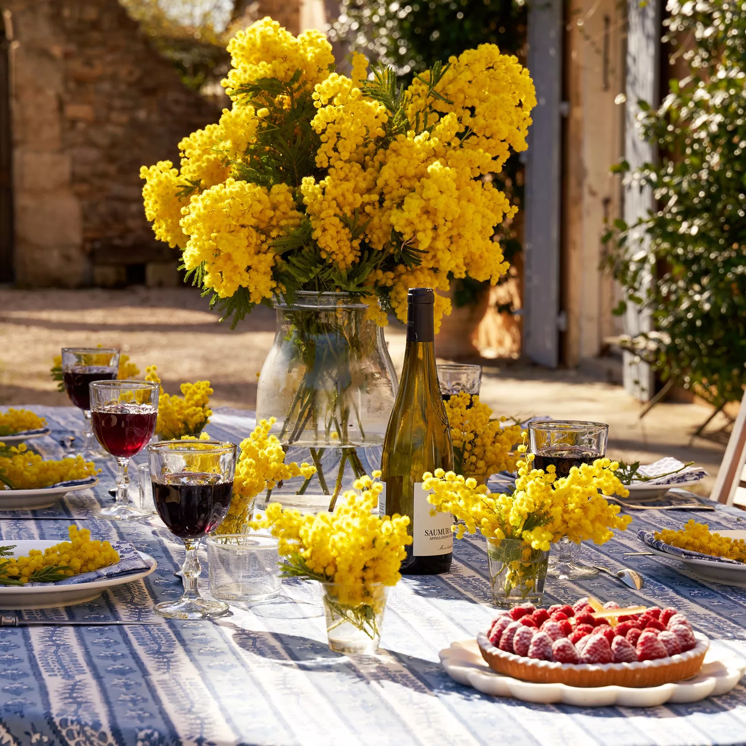 Couleur Nature Avignon Tablecloth, Blue