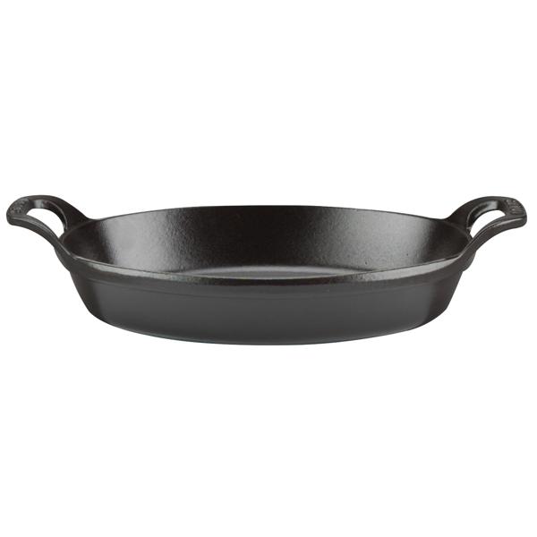 Staub Oval Roasting Dish, 1.5 qt.