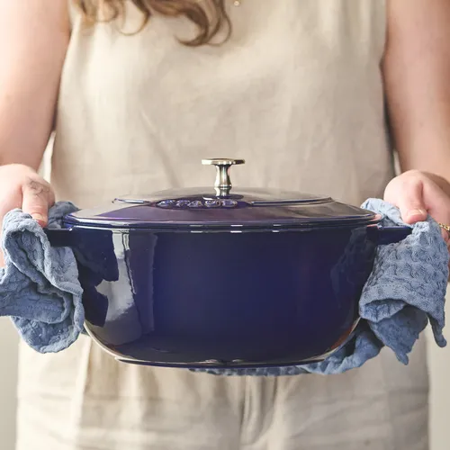 Staub Essential French Oven, 5 qt. 