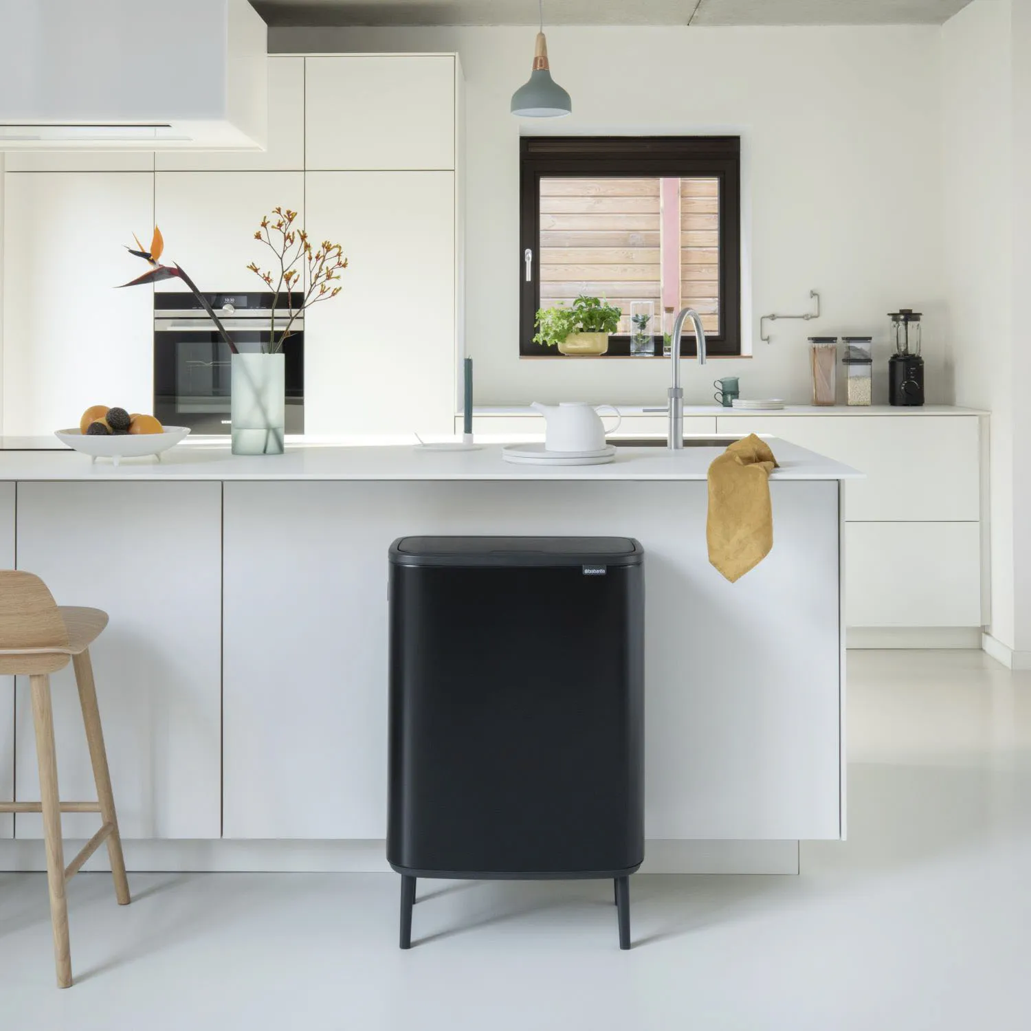 Brabantia Bo Touch Top Hi Can, 60 L