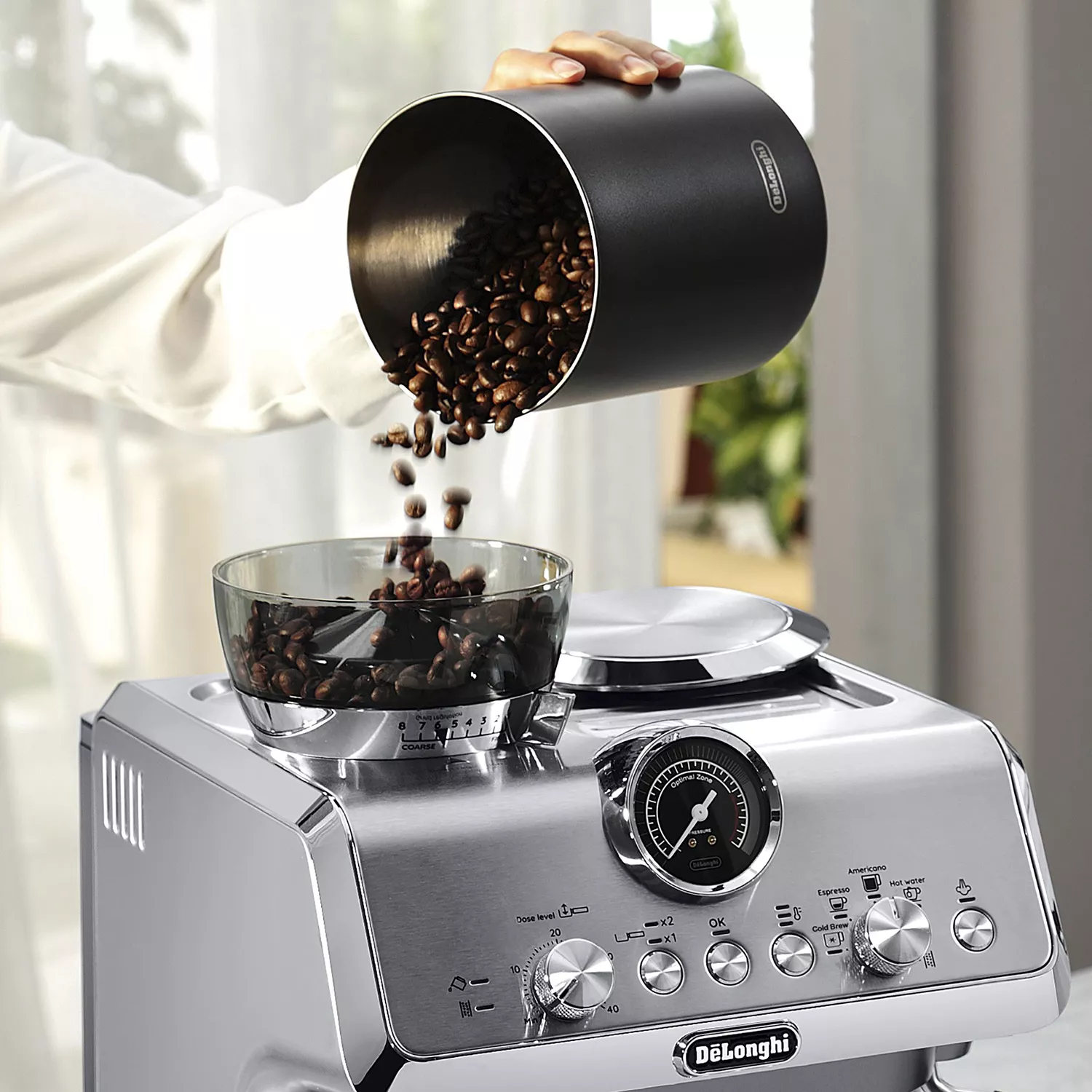 De'Longhi La Specialista Arte Evo Espresso Machine with Cold Brew