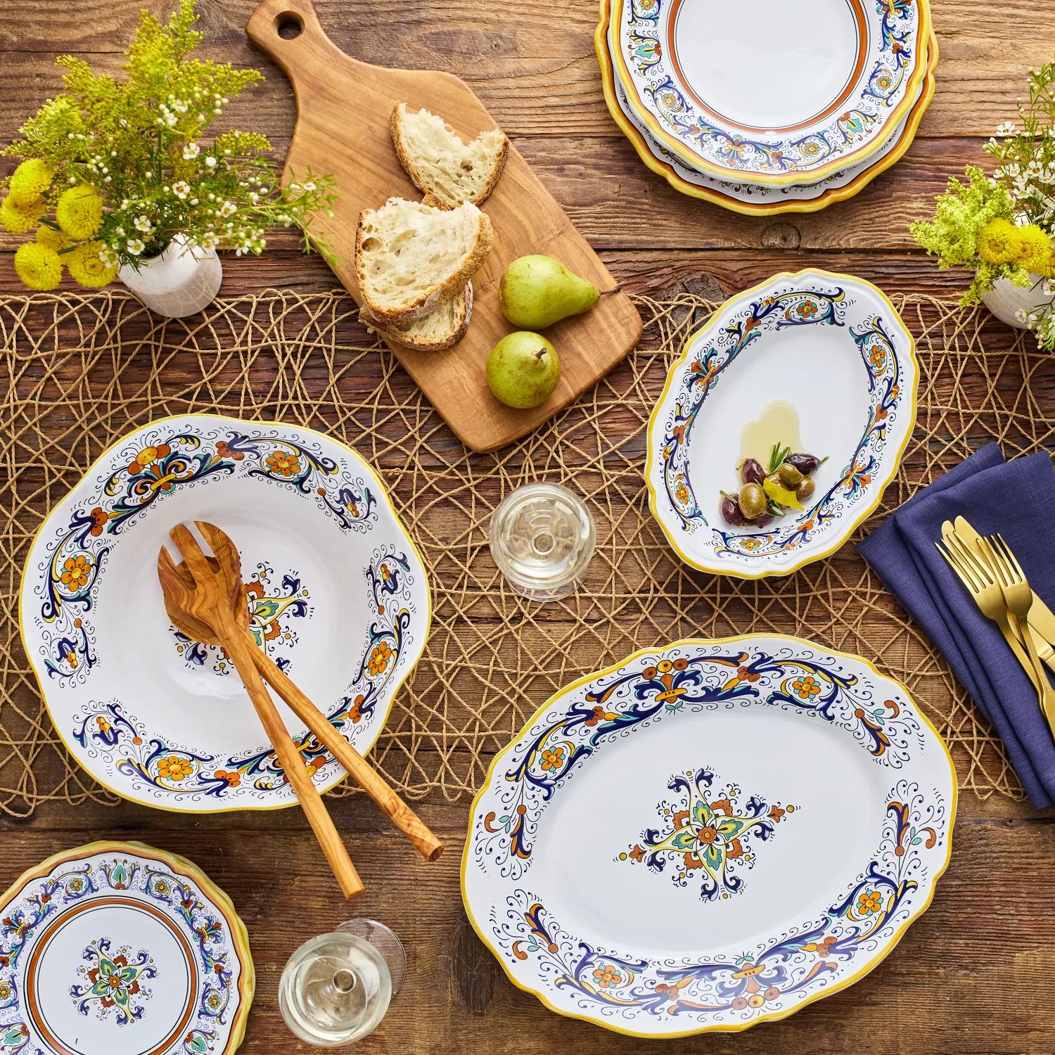 Sur La Table Nova Deruta 16-Piece Dinnerware Set