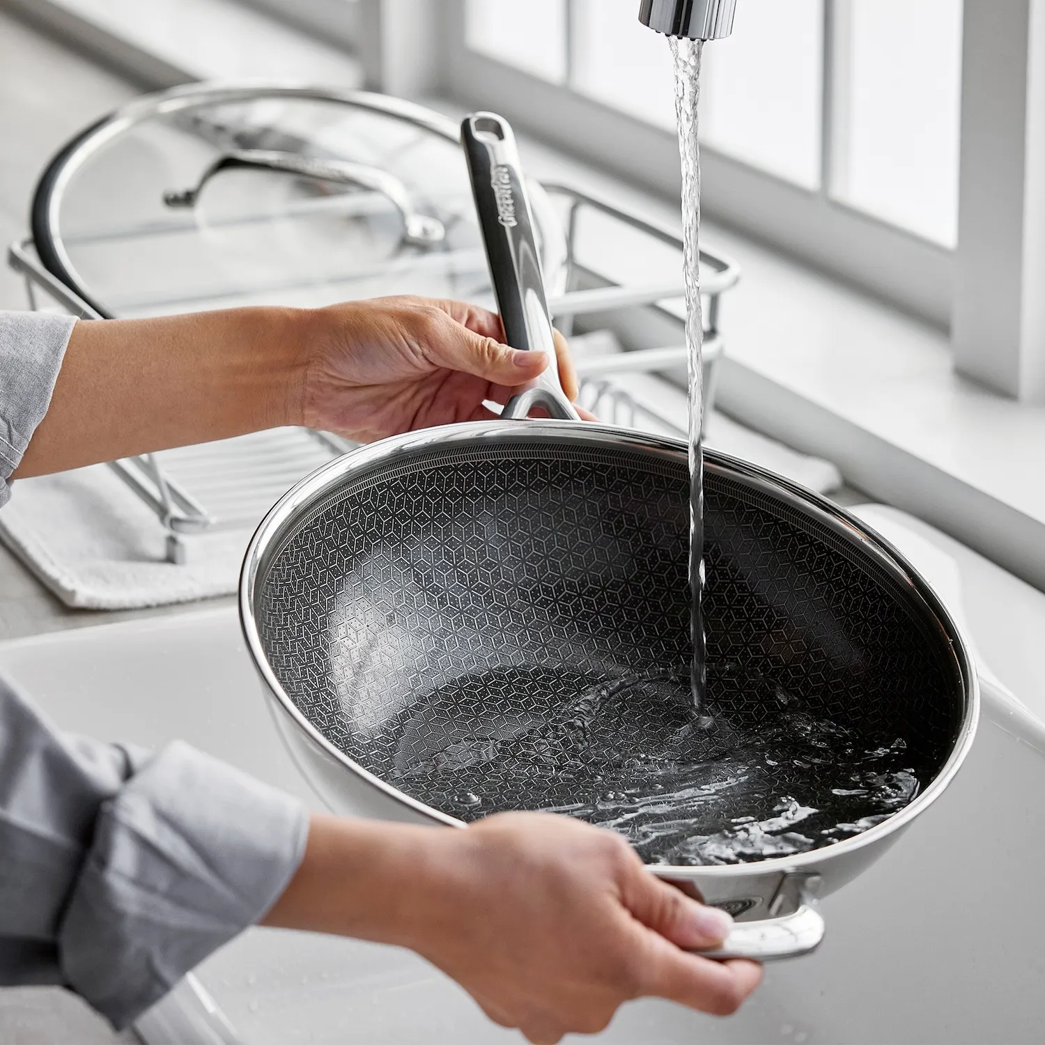 GreenPan Spectra Thermobond Hybrid Ceramic Nonstick Wok with Lid, 12"