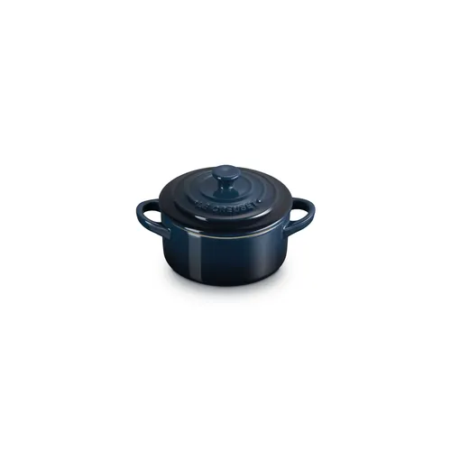 Le Creuset Signature Petite Cocotte, 8 oz.