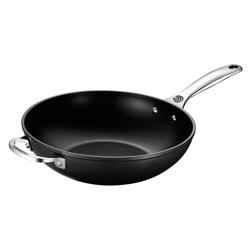 Le Creuset Toughened Nonstick PRO Stir-Fry Pan, 12" I love this pan!!!