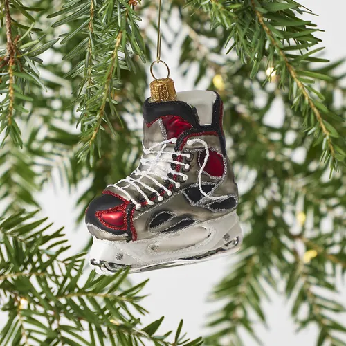 Sur la table Hockey Skate Ornament