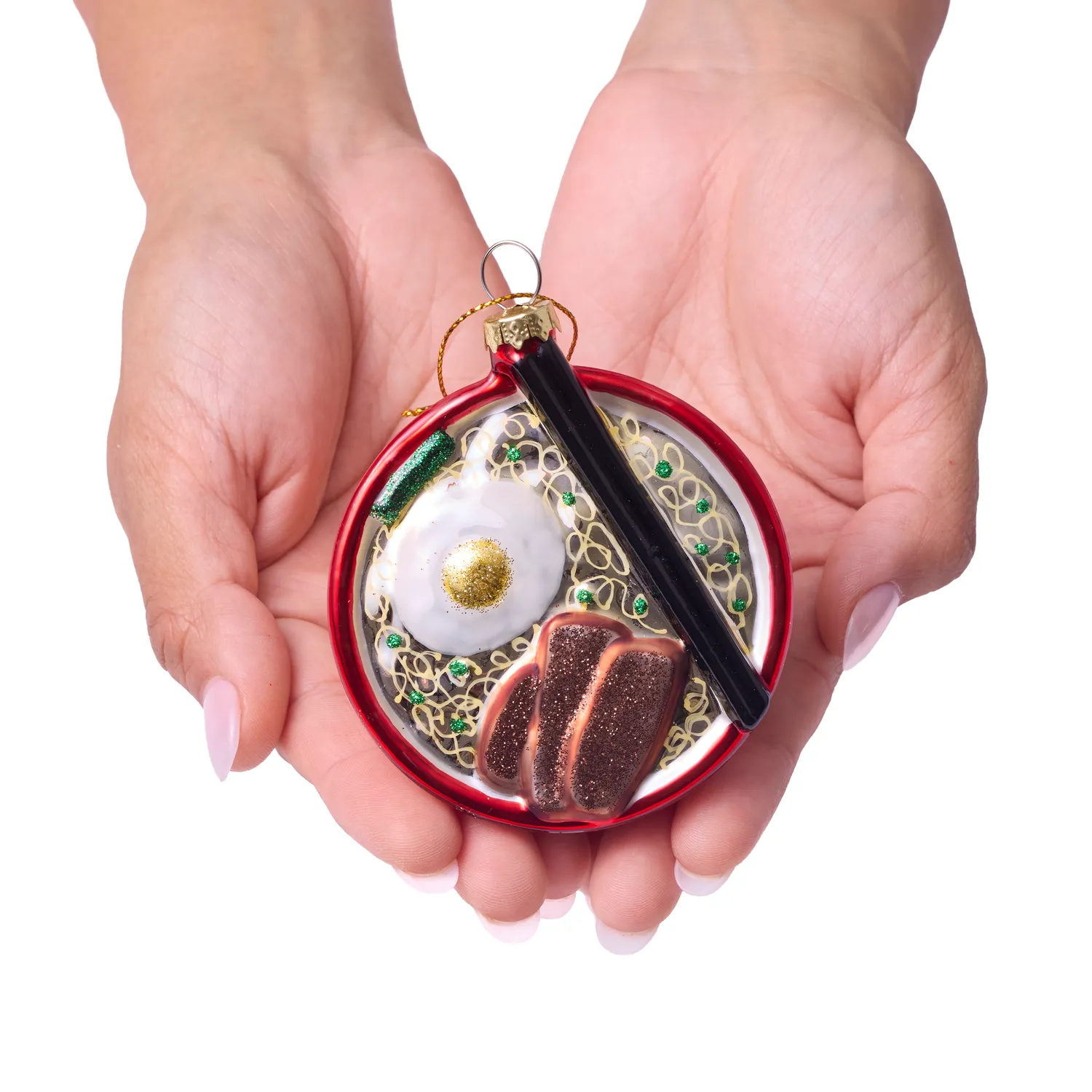 Sur la table Ramen Ornament