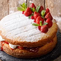 Online British Victoria Sponge Cake (Eastern Time)