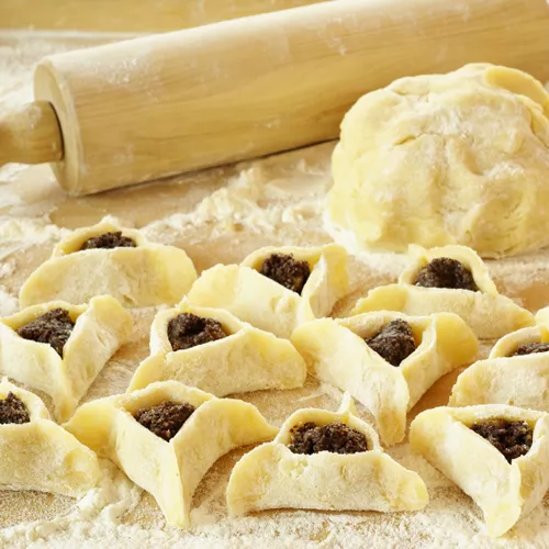 Hamantaschen for Purim with Rabbi Amy Weiss
