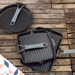 Staub Folding Grill