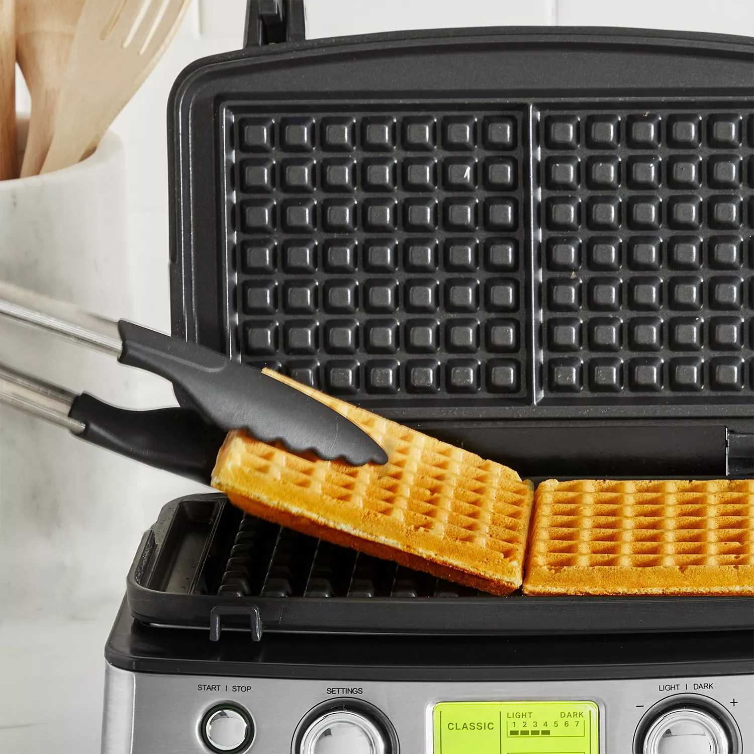 GreenPan Elite Ceramic Nonstick 2-Square Waffle Maker