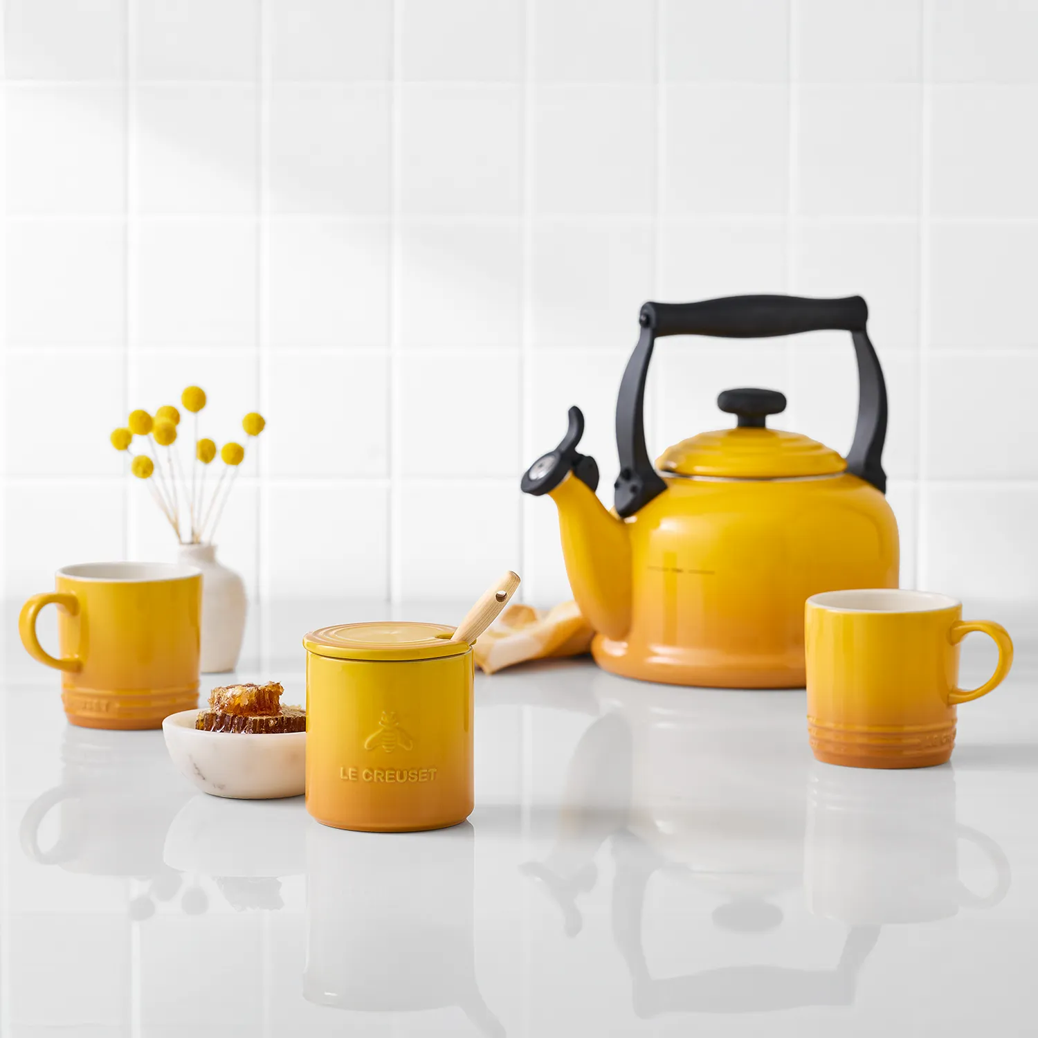 Le Creuset Signature Honey Pot with Dipper