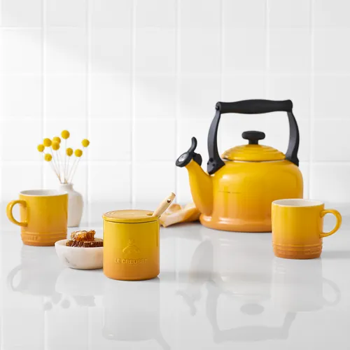 Le Creuset Signature Honey Pot with Dipper