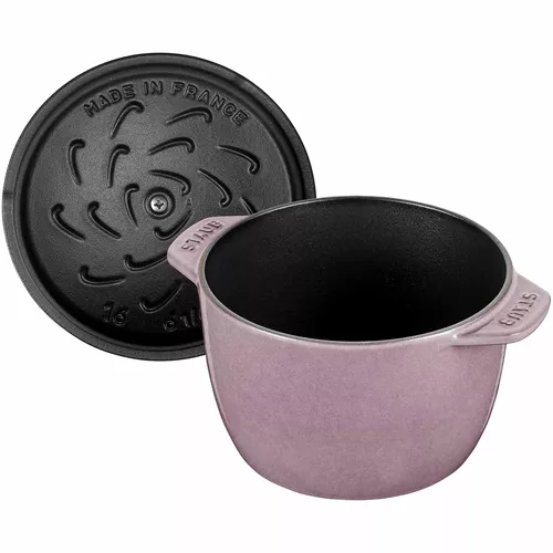 Staub Petite Round Oven, 1.5 qt.