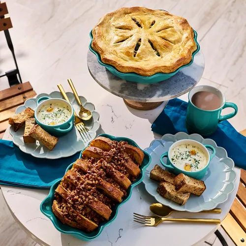 Le Creuset Heritage Fluted Loaf Pan, 9"x5"