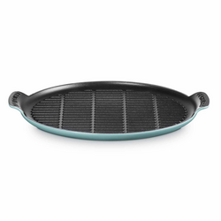 Le Creuset Round Bistro Grill, 12.5" Just like grilling outdoors only more convient