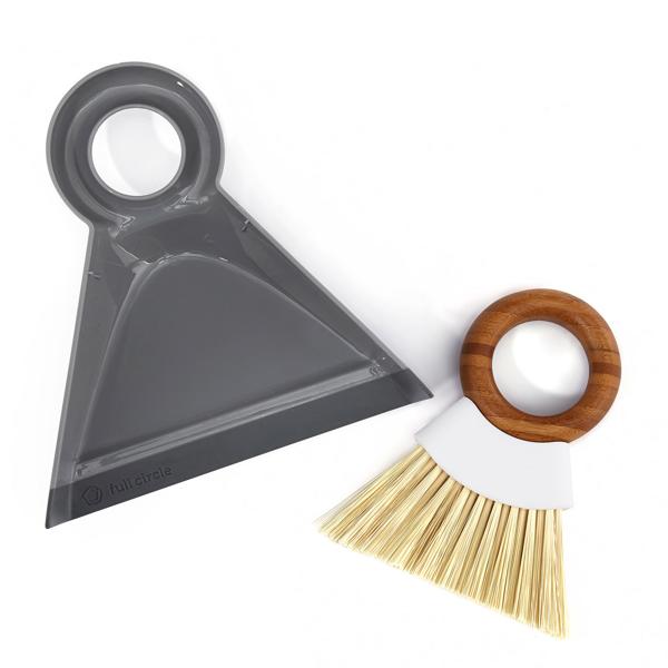 Full Circle Tiny Team Mini Brush & Dustpan Set - thumbnail 4
