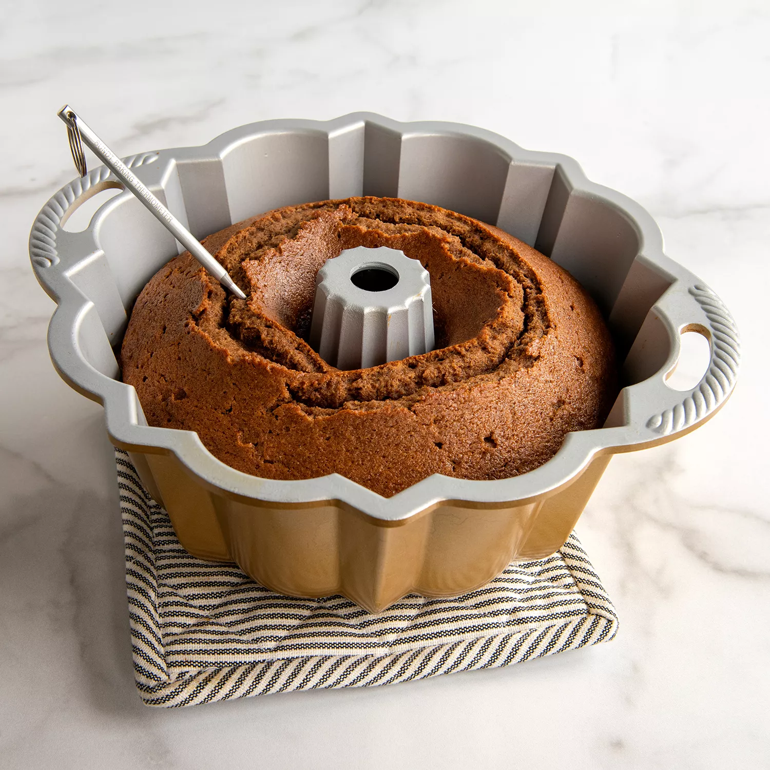 Nordic Ware Bundt® Cake Thermometer