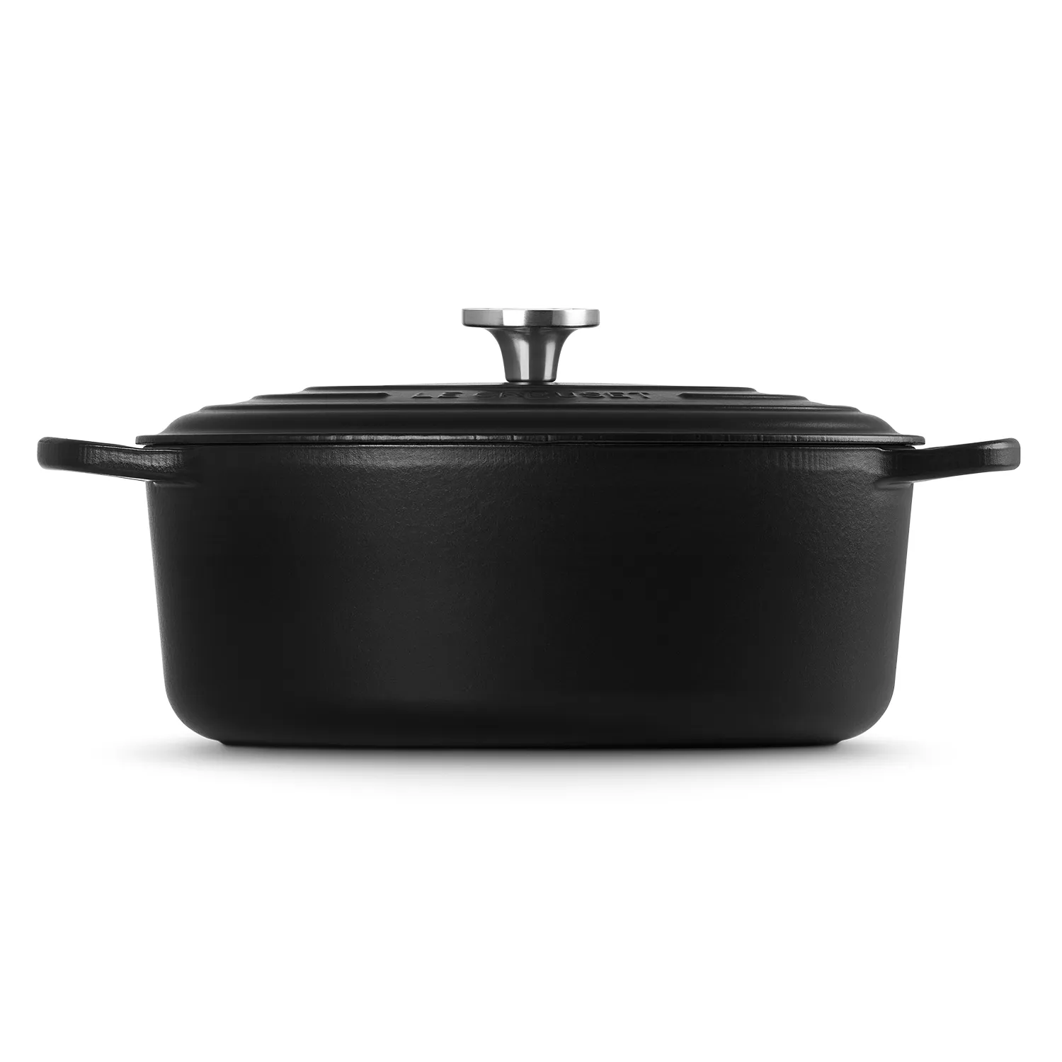 Le Creuset Signature Oval Dutch Oven, 6.75 qt.