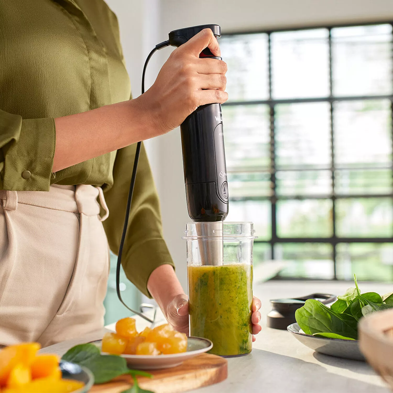 Hand Blender with Whisk & Easy Storage – Sur la Table