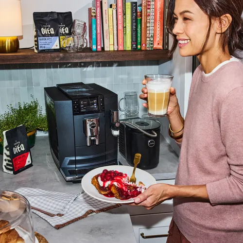JURA E10 Automatic Coffee Machine