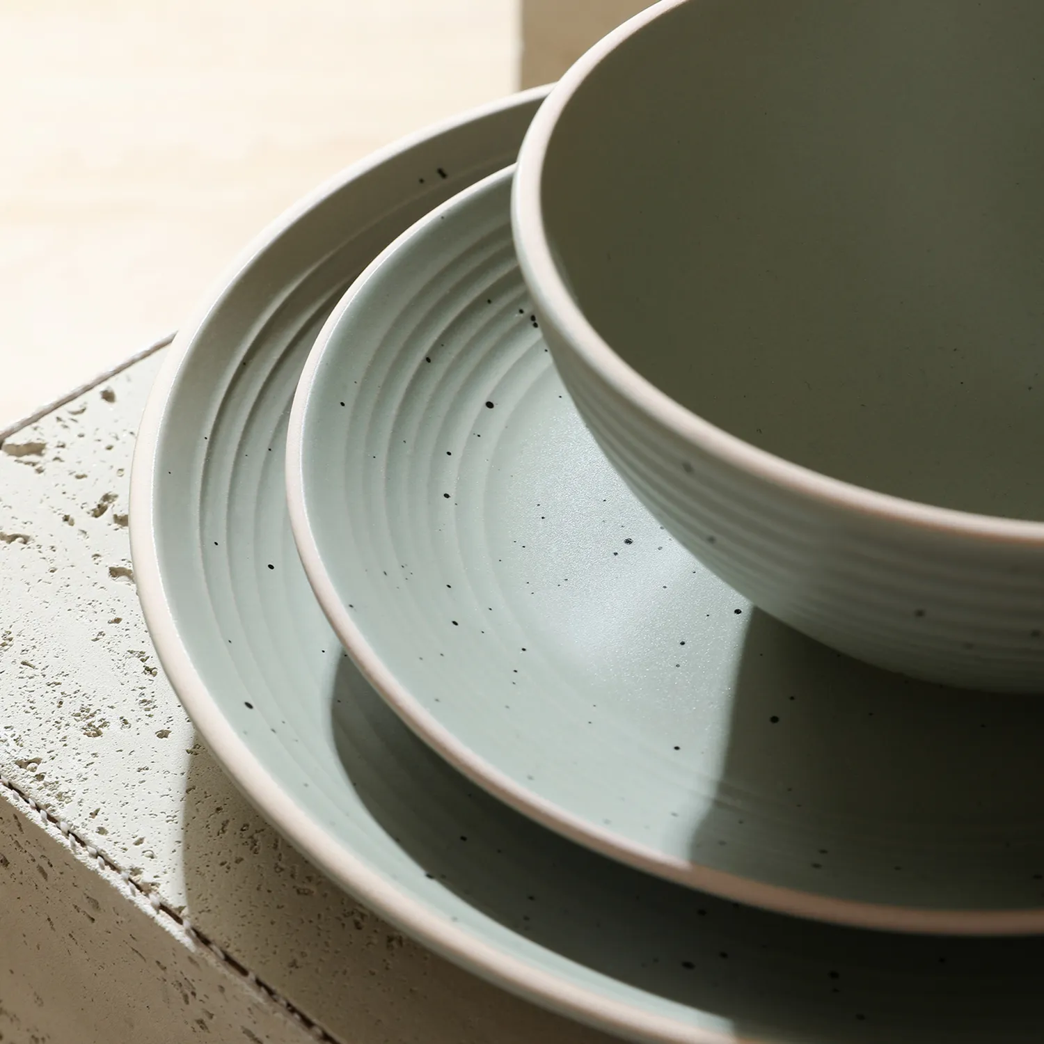 Stone Lain Lauren Stoneware 16-Piece Dinnerware Set