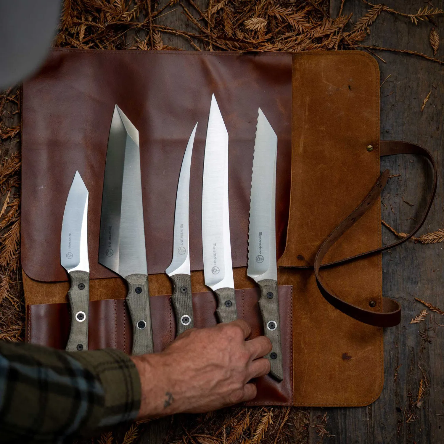 Messermeister Overland Chef 5-Pocket Cognac Leather Knife Roll