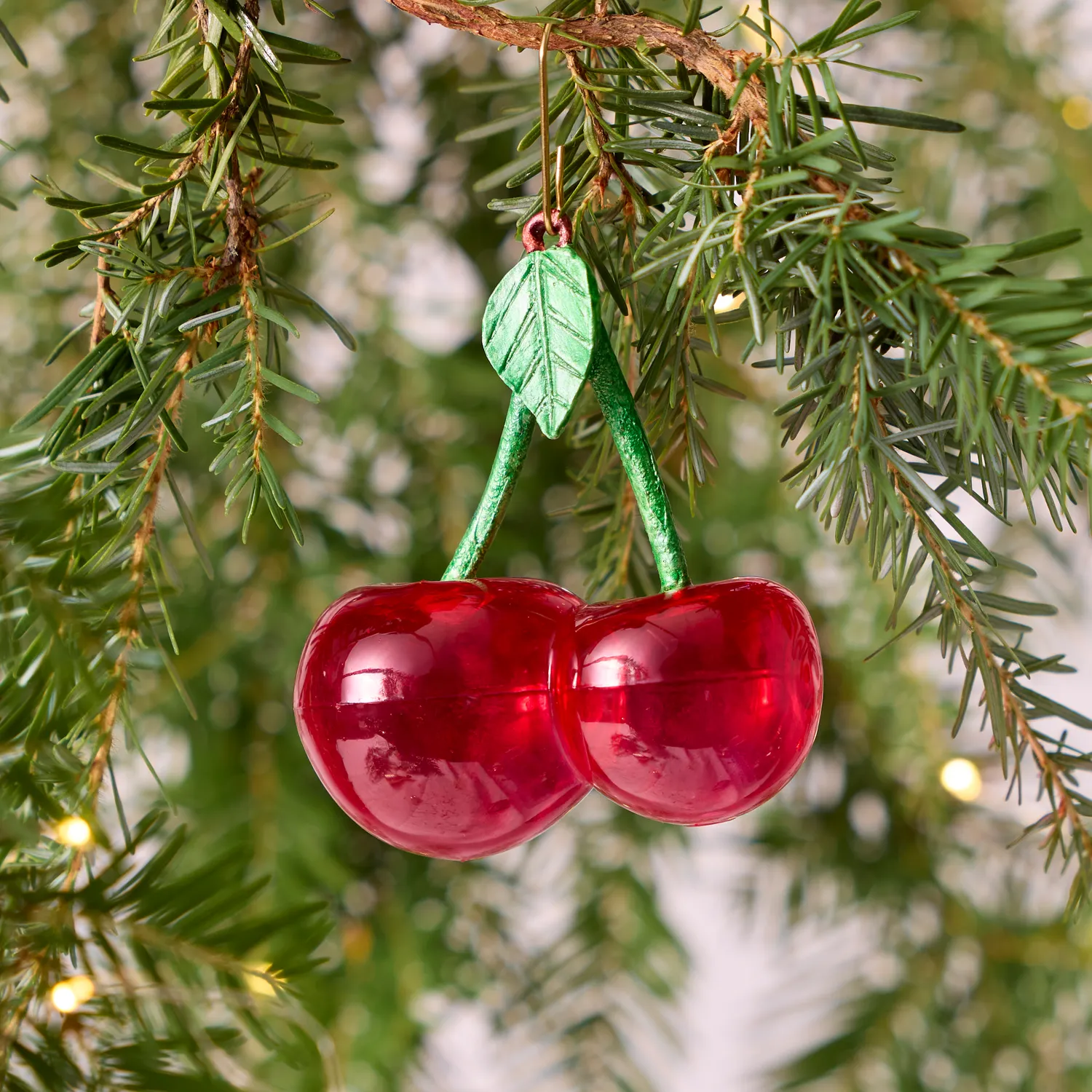 Sur la table Cherries Ornament