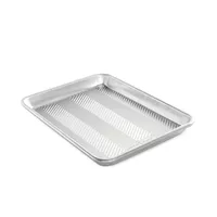 Nordic Ware Prism Baking Pan, Quarter Sheet Sur La Table