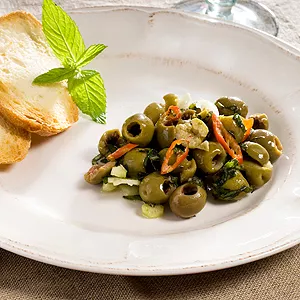 Insalata di Olive Verdi Schiacciate - Crushed Green Olive Salad