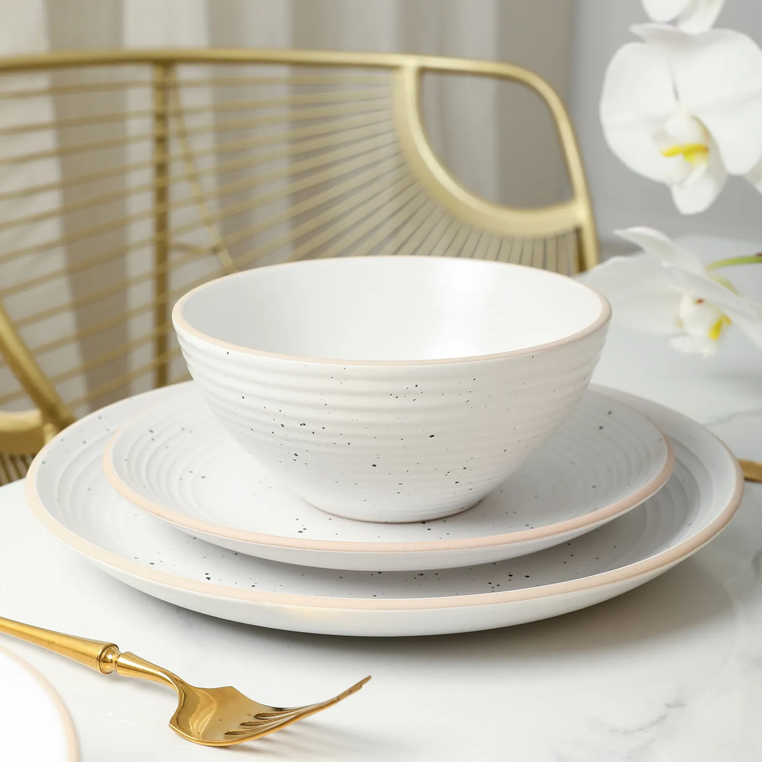 Stone Lain Lauren Stoneware 16-Piece Dinnerware Set