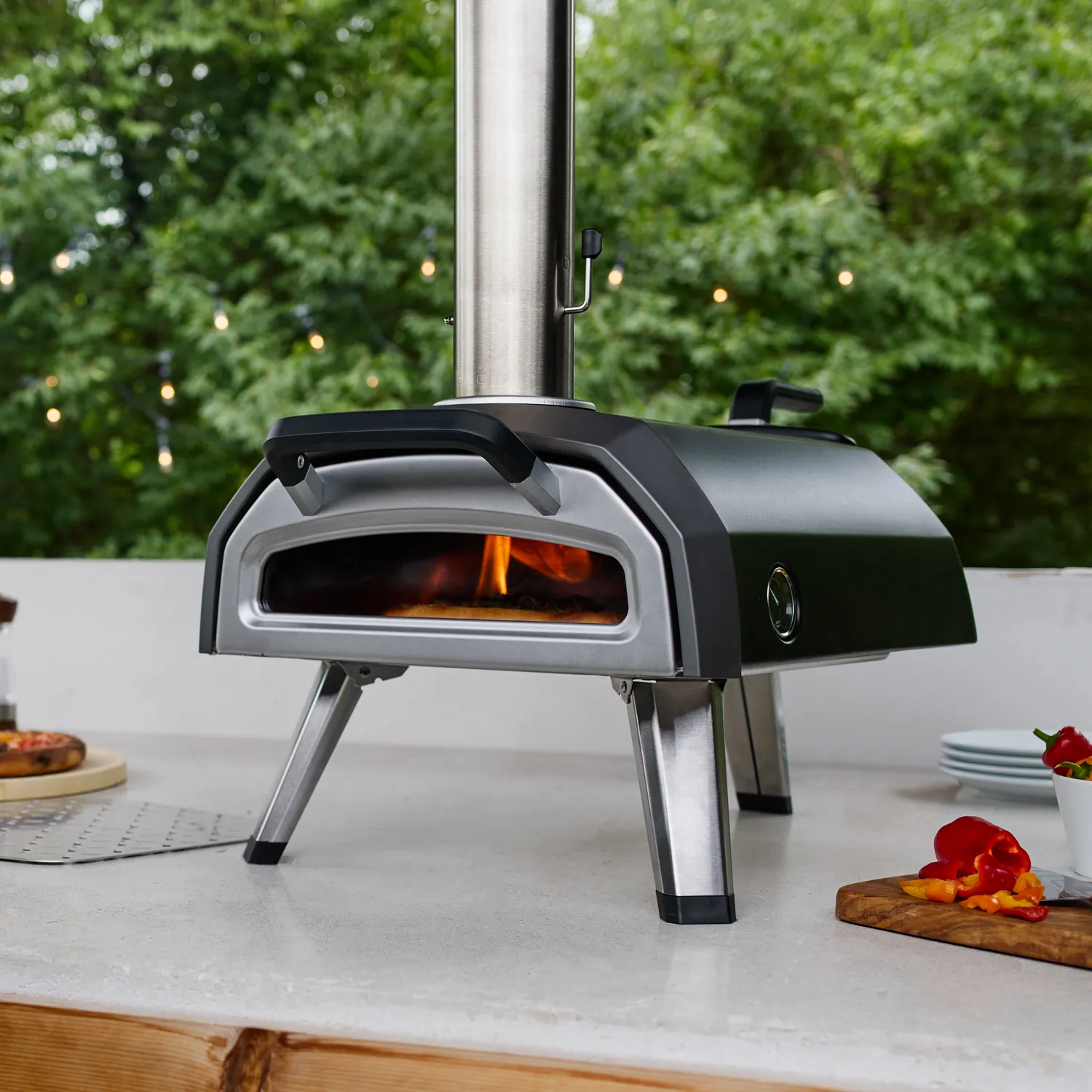 Ooni Karu 12G Multi-Fuel Pizza Oven