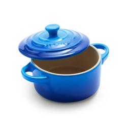 Le Creuset Signature Petite Cocotte, 8 oz.