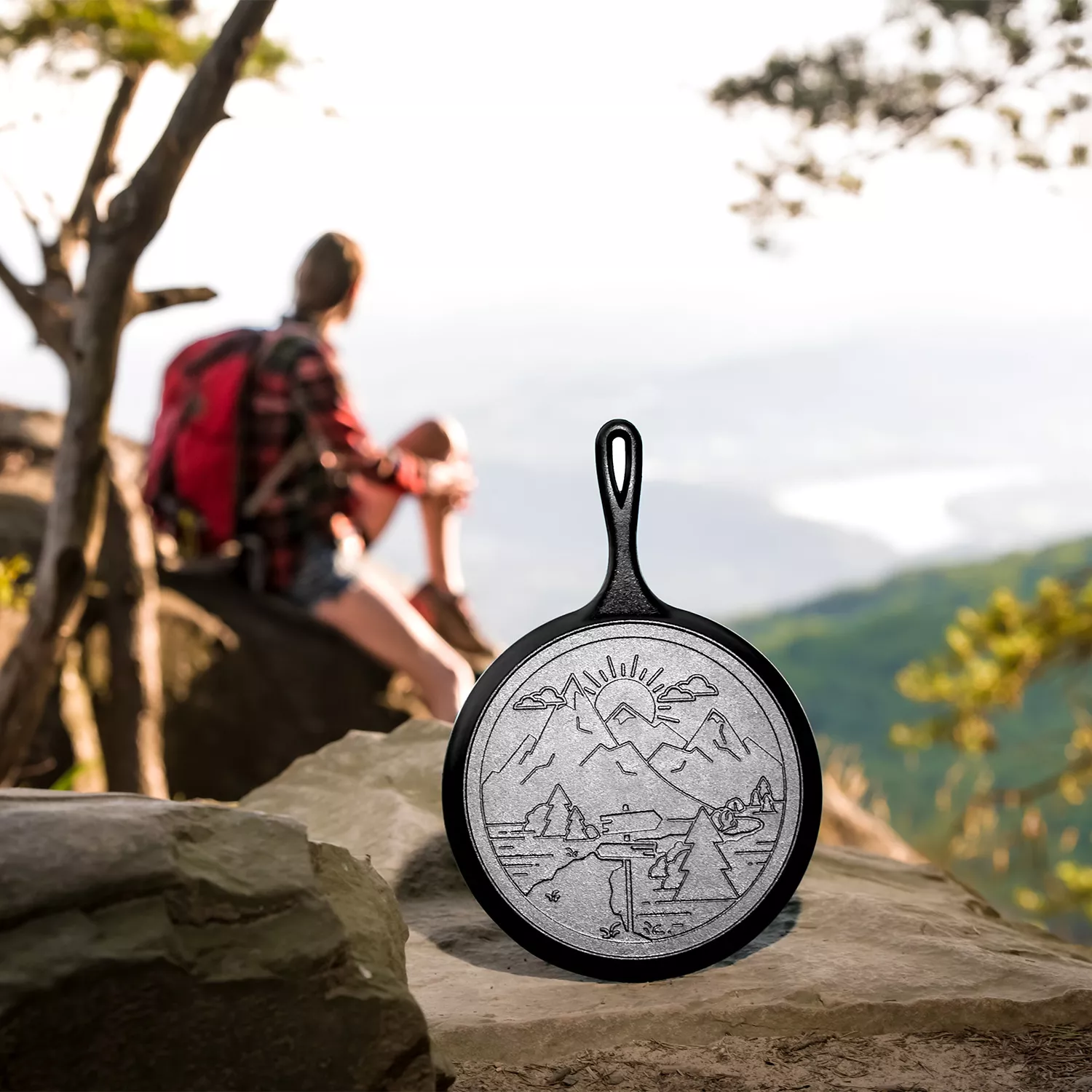 Lodge Wanderlust Cast Iron Mountain Griddle, 10.5" Sur La Table