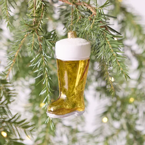 Sur la table Beer Boot Ornament