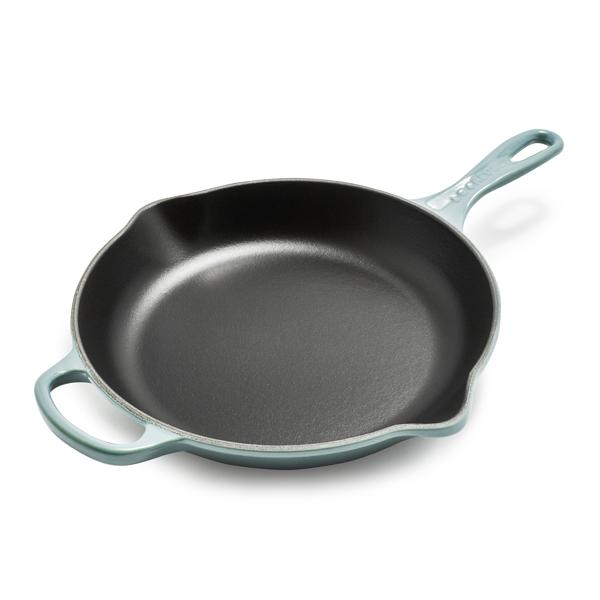 Le Creuset Signature Skillet, 10.25"