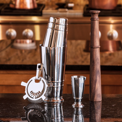 Crafthouse by Fortessa 4-Piece Cocktail Shaker Set