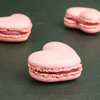 Online Focus Series: Raspberry Heart Macarons (Eastern Time)