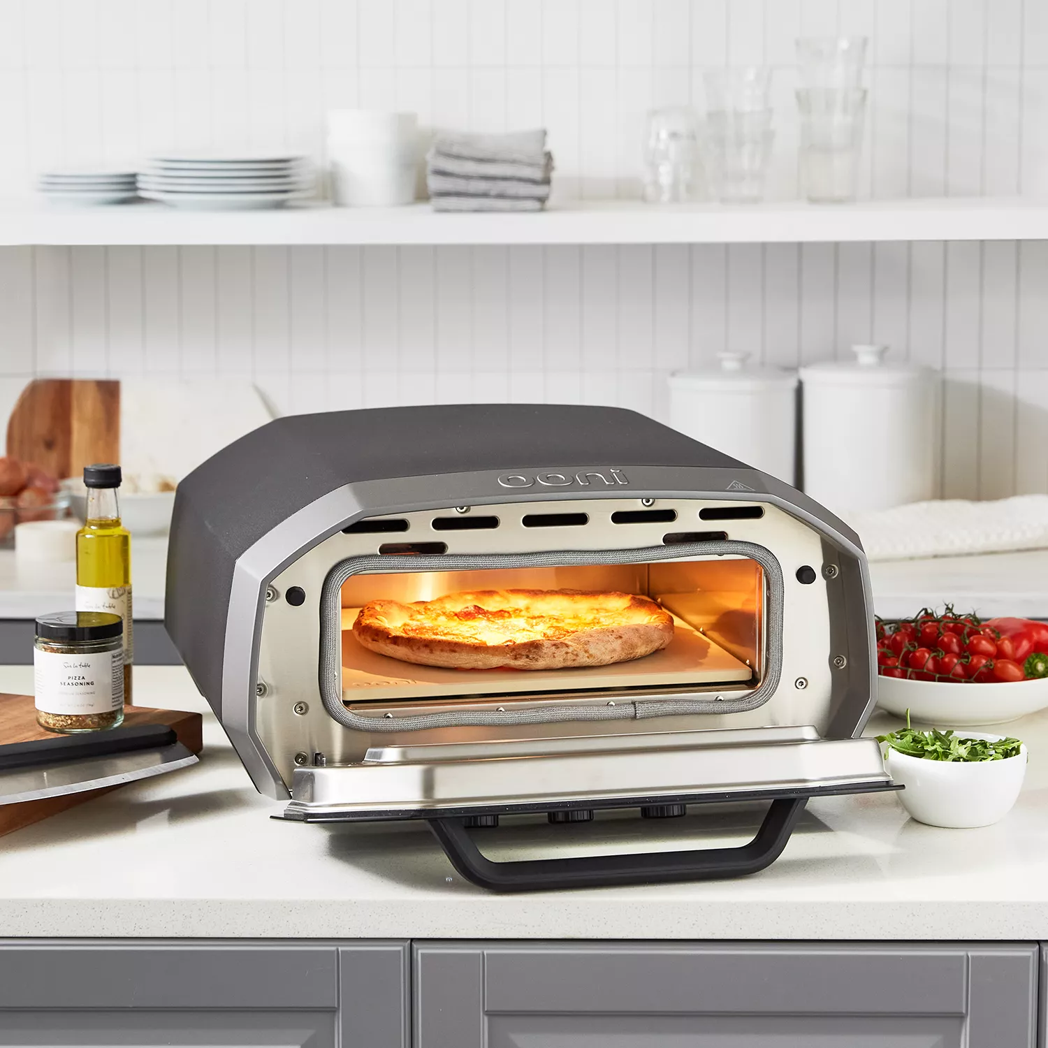 Ooni Volt Review: Bring the Heat of An Outdoor Pizza Oven to Your  Countertop