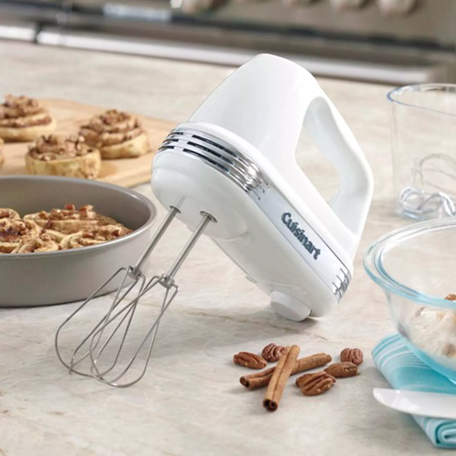 Cuisinart Power Advantage 9-Speed Hand Mixer