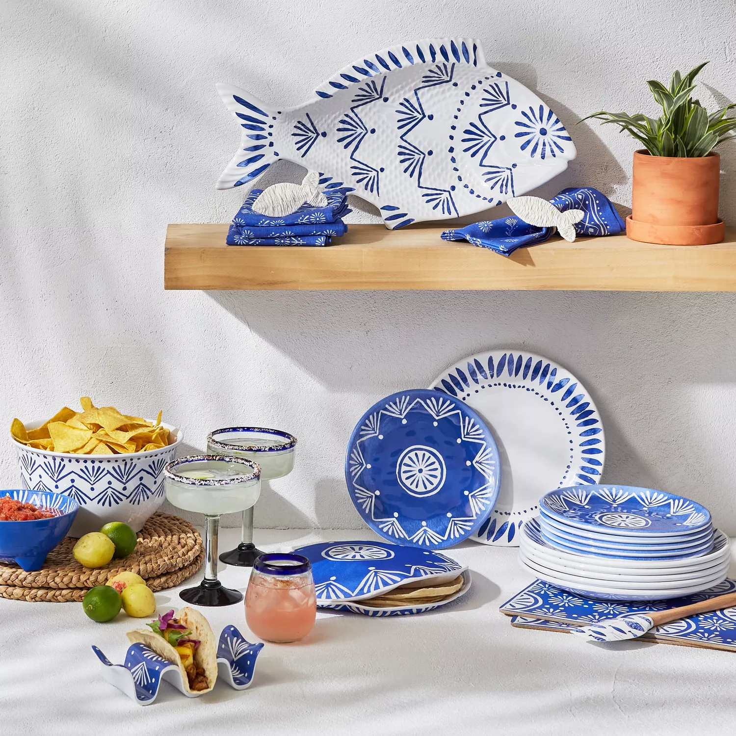 Sur La Table El Mar Melamine Taco Bowl