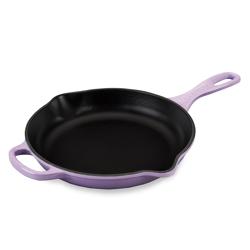 Le Creuset Signature Skillet, 9"