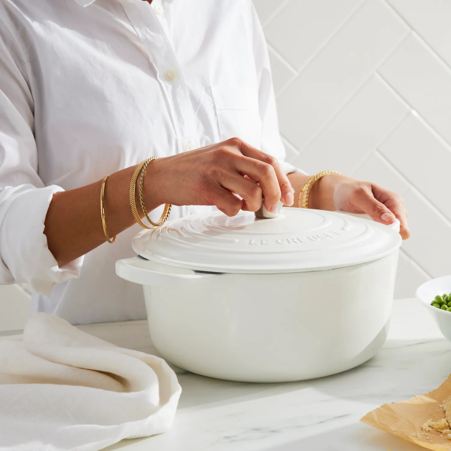 Le Creuset Signature Round Dutch Oven, 5.5 Qt.
