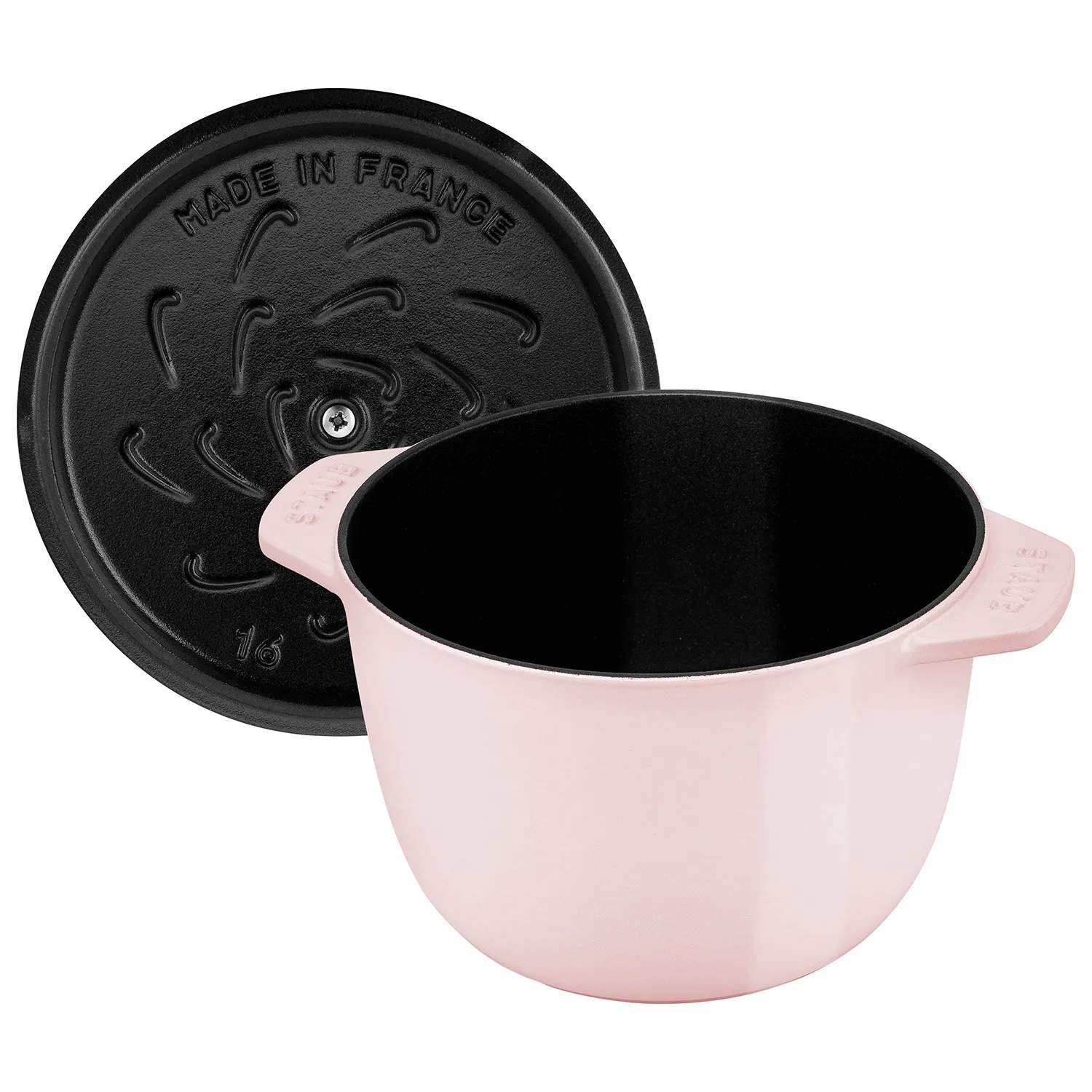 Staub Petite Round Oven, 1.5 qt.