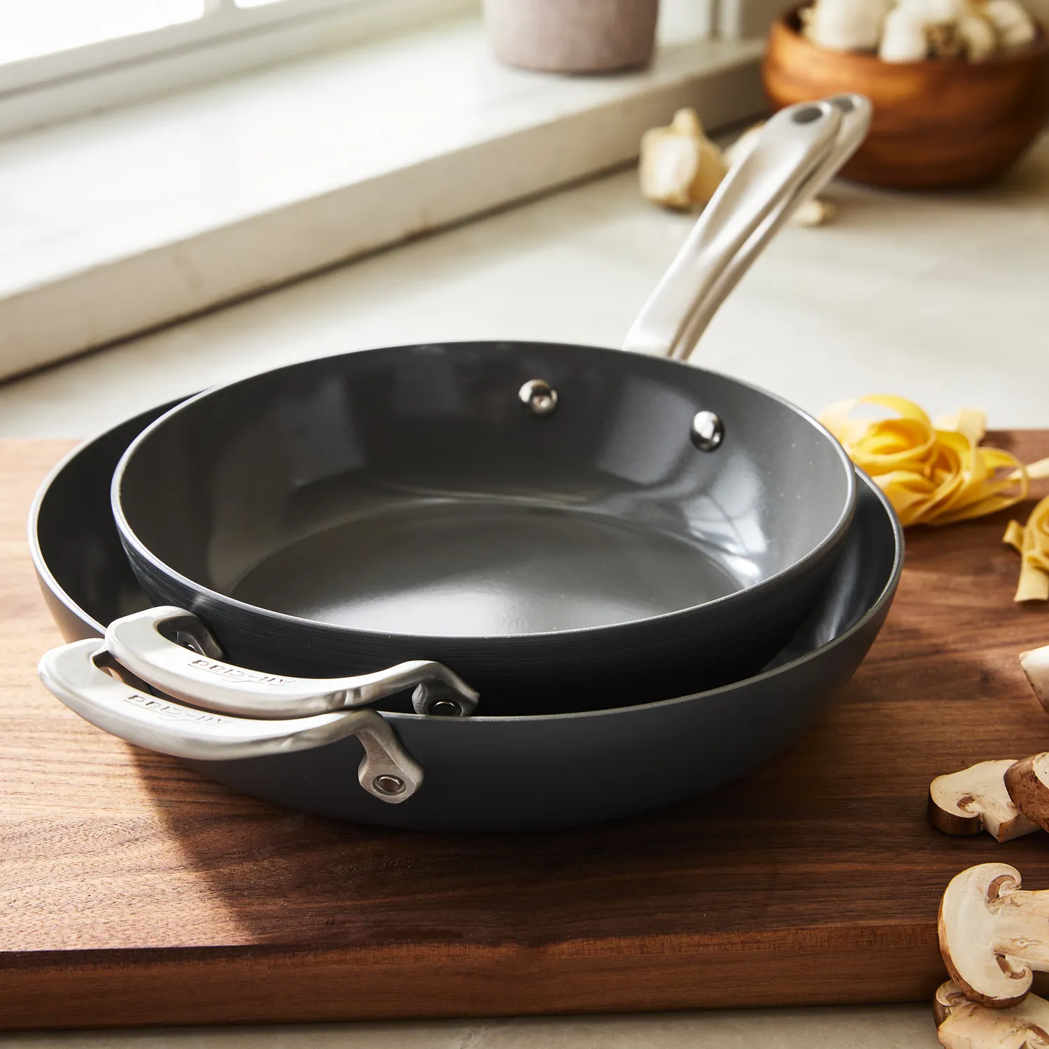 All-Clad HA1 Ceramic Nonstick 10-Piece Cookware Set